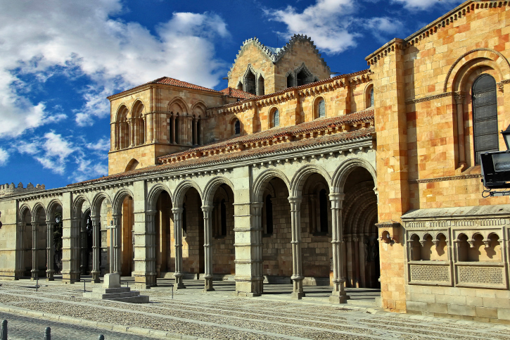 Basilica_of_San_Vicente_in_Avila