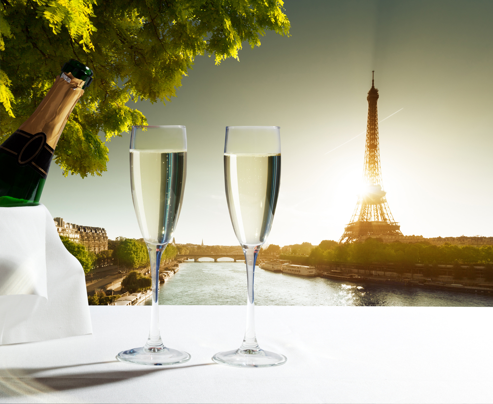 champaign Glasses and  Eiffel tower in Paris-1