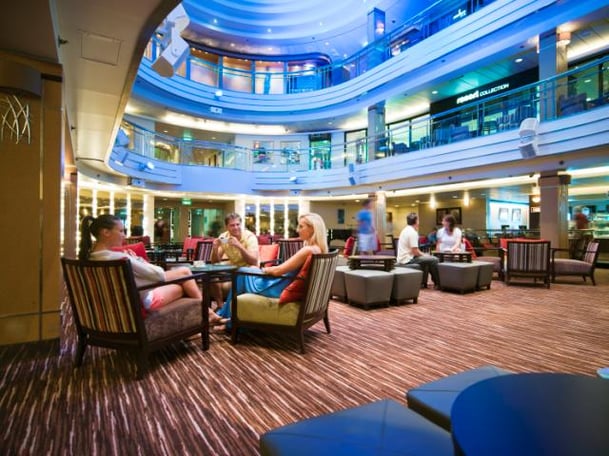 P&O Pacific Pearl Atrium