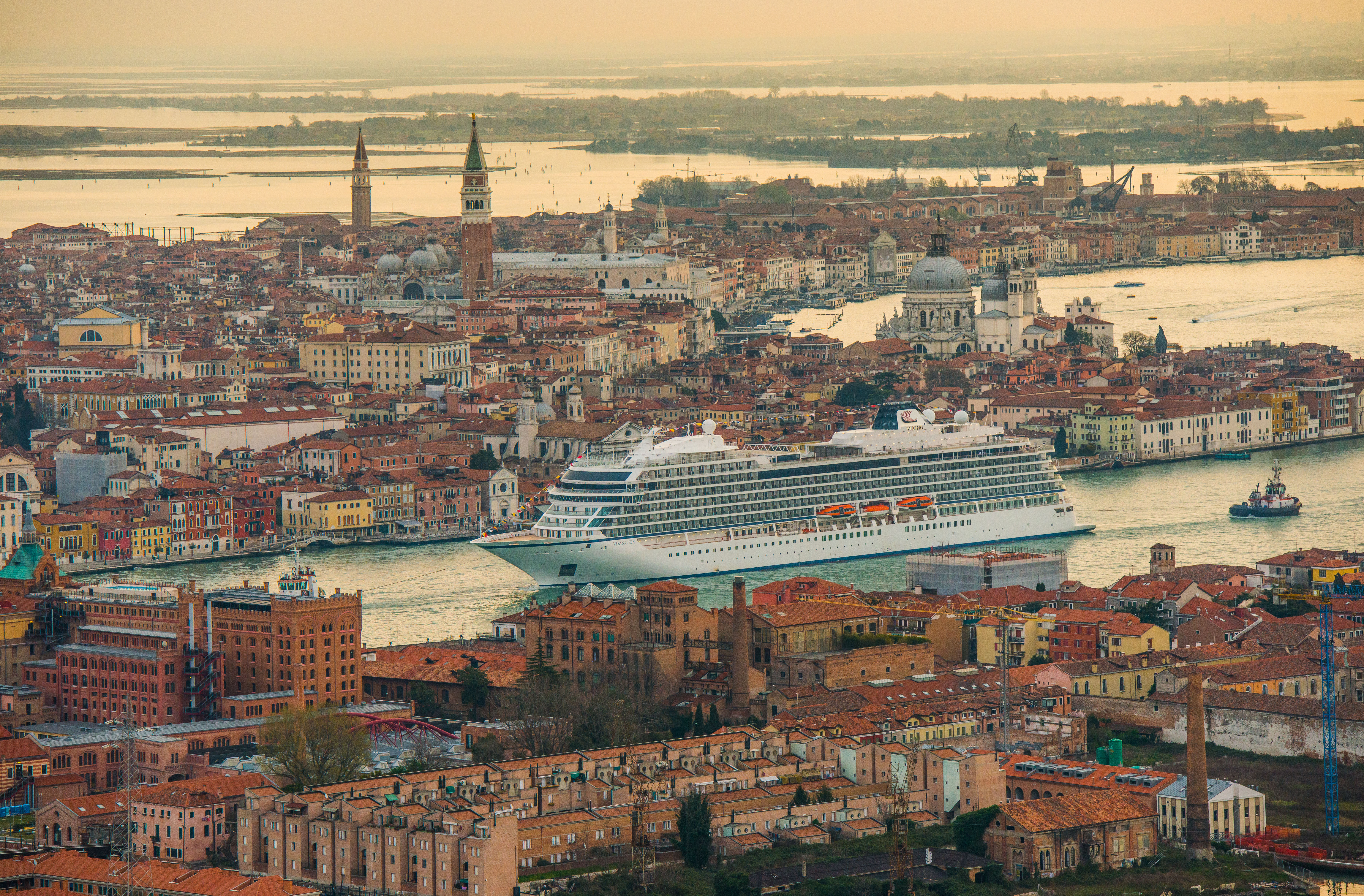 Viking_Ocean_Ship_in_Venice